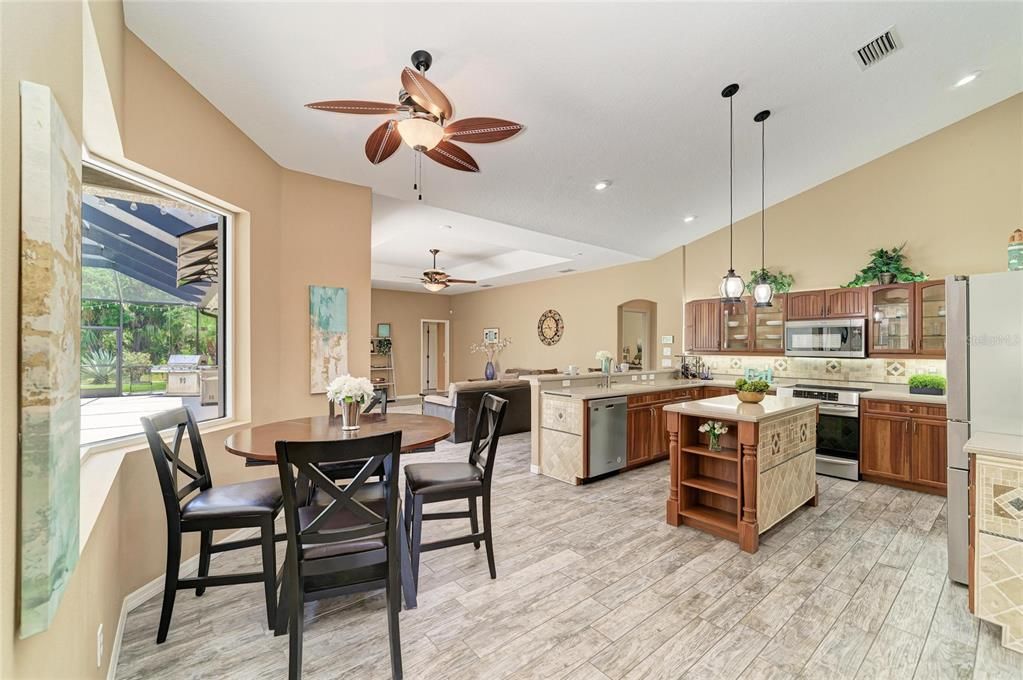 Active With Contract: $710,000 (5 beds, 3 baths, 3056 Square Feet)