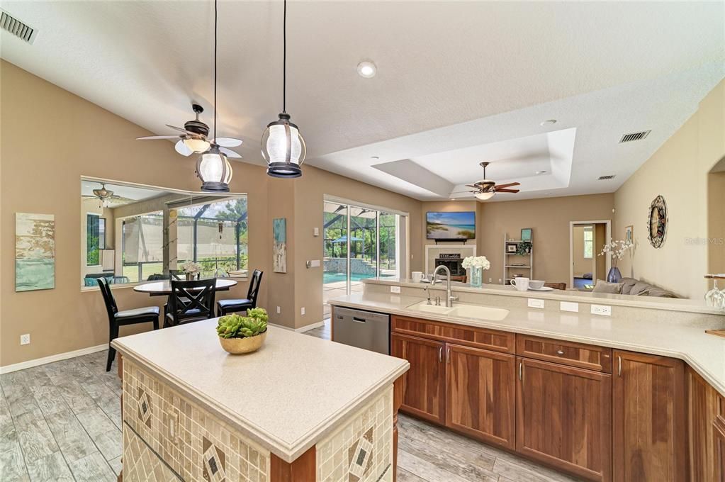 Active With Contract: $710,000 (5 beds, 3 baths, 3056 Square Feet)