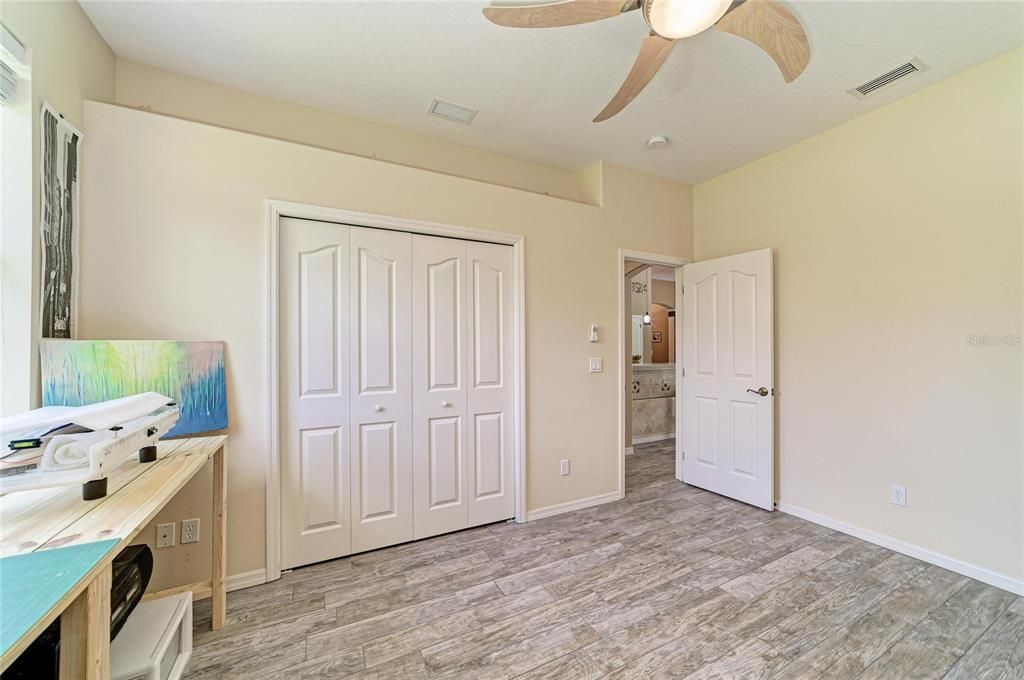 Active With Contract: $710,000 (5 beds, 3 baths, 3056 Square Feet)