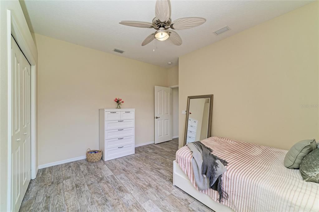 Active With Contract: $710,000 (5 beds, 3 baths, 3056 Square Feet)