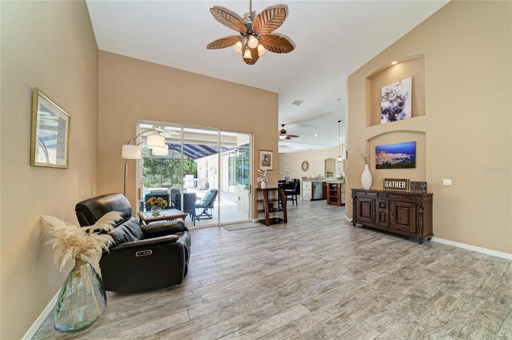 Active With Contract: $710,000 (5 beds, 3 baths, 3056 Square Feet)