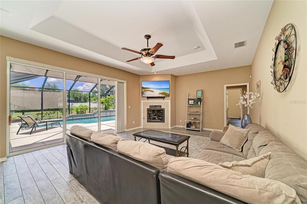 Active With Contract: $710,000 (5 beds, 3 baths, 3056 Square Feet)