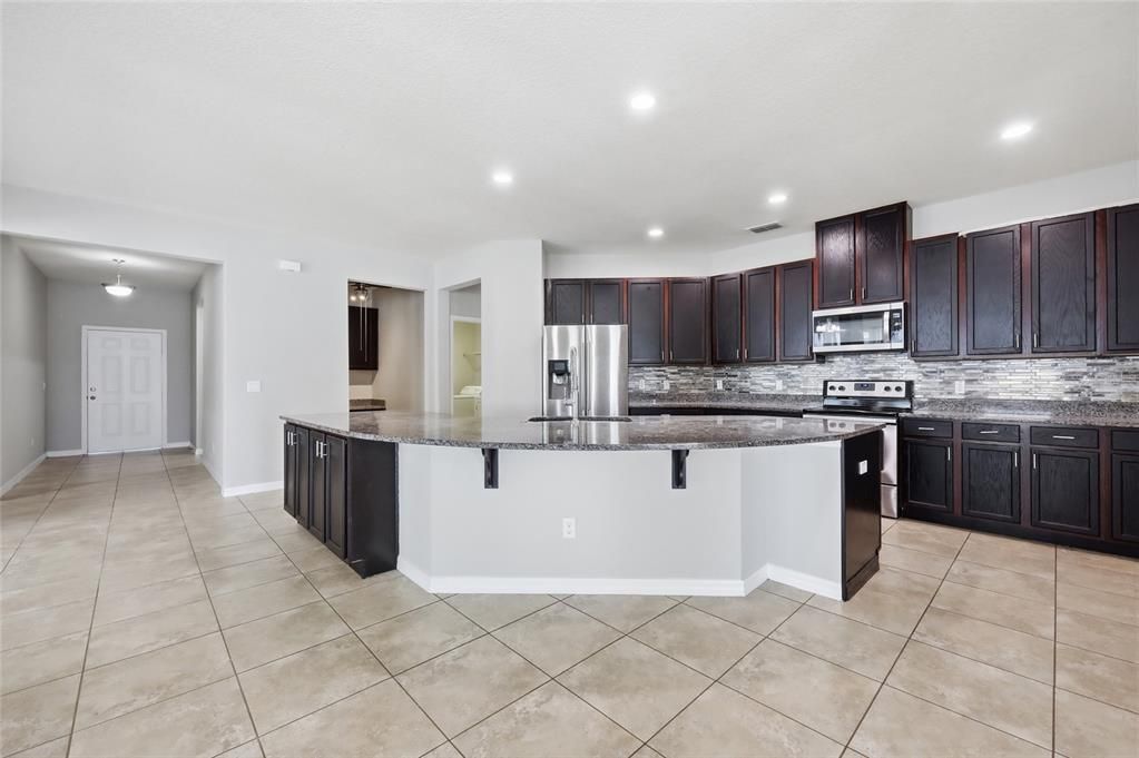 Active With Contract: $494,000 (4 beds, 3 baths, 2762 Square Feet)