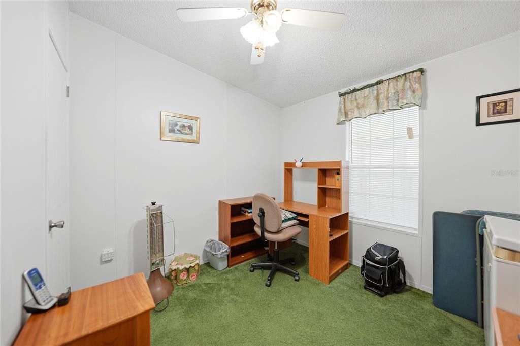 En Venta: $107,500 (3 camas, 2 baños, 1056 Pies cuadrados)