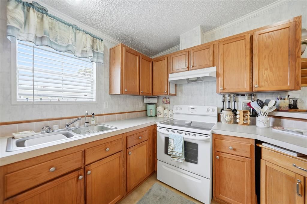 En Venta: $107,500 (3 camas, 2 baños, 1056 Pies cuadrados)
