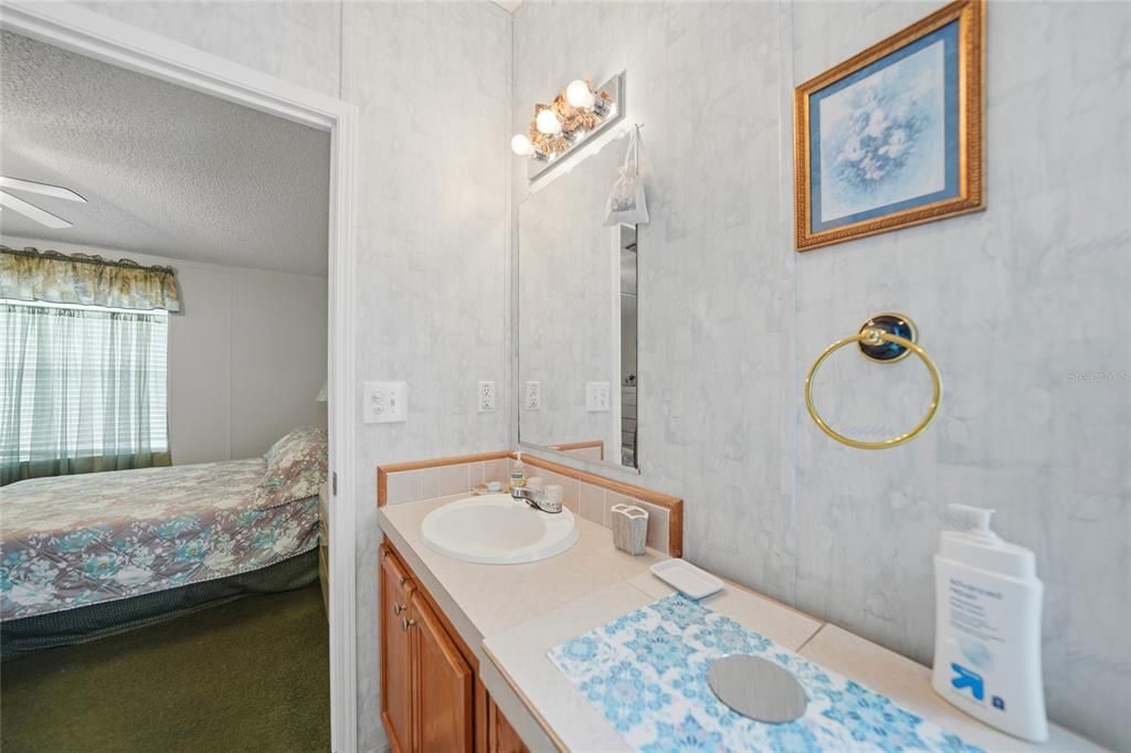 En Venta: $107,500 (3 camas, 2 baños, 1056 Pies cuadrados)