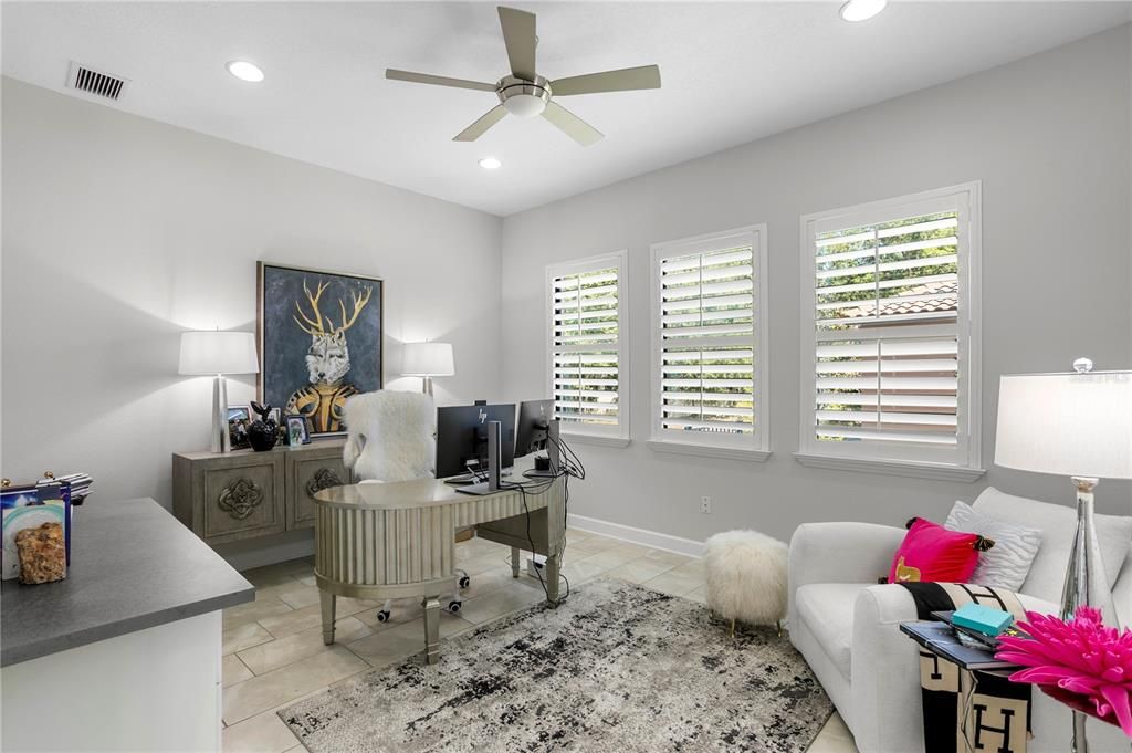 For Sale: $1,695,000 (5 beds, 5 baths, 4289 Square Feet)