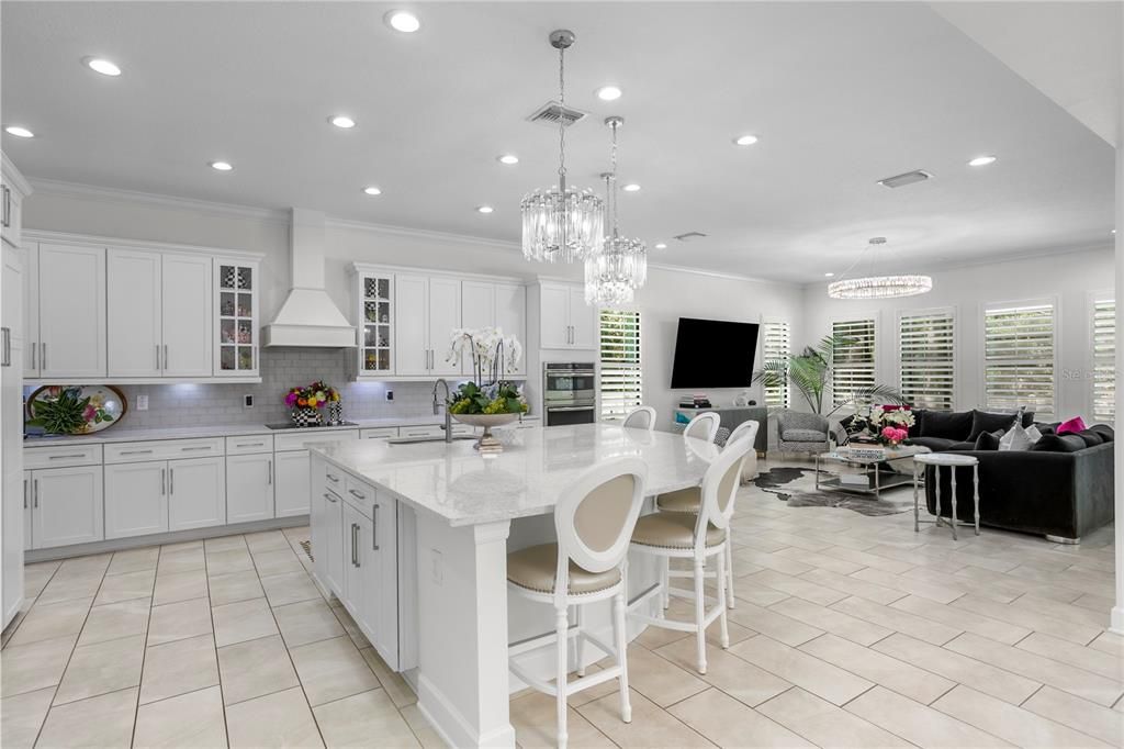 For Sale: $1,695,000 (5 beds, 5 baths, 4289 Square Feet)