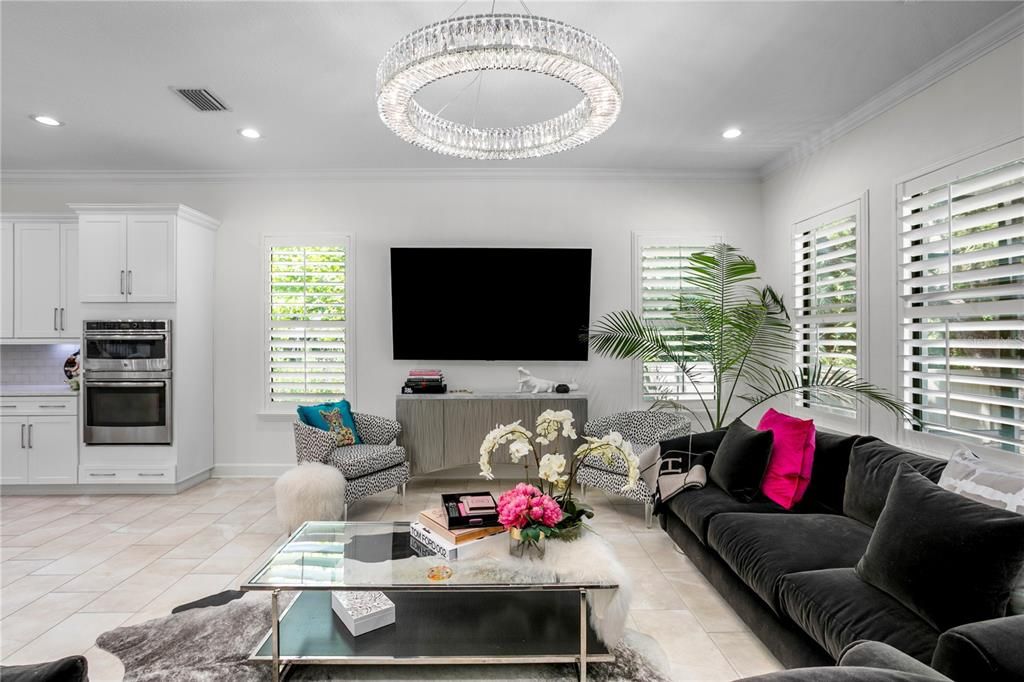 For Sale: $1,695,000 (5 beds, 5 baths, 4289 Square Feet)