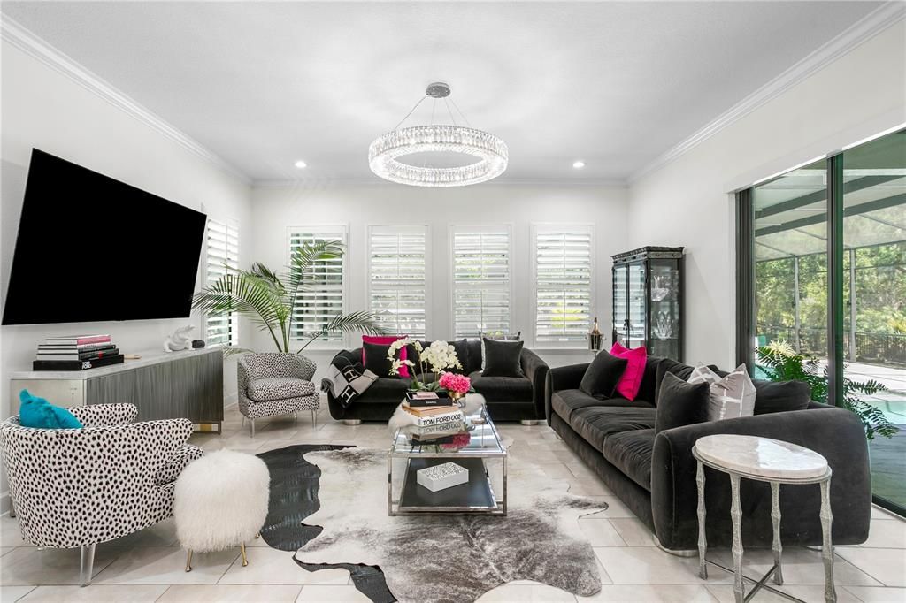 For Sale: $1,695,000 (5 beds, 5 baths, 4289 Square Feet)