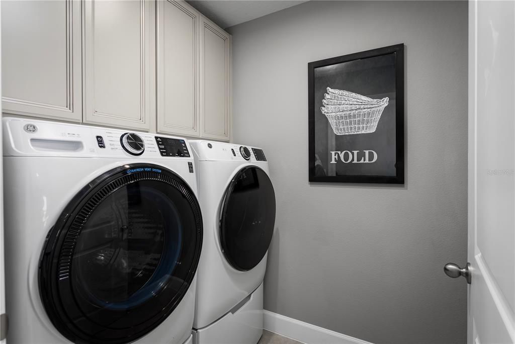 For Sale: $429,990 (3 beds, 2 baths, 2748 Square Feet)