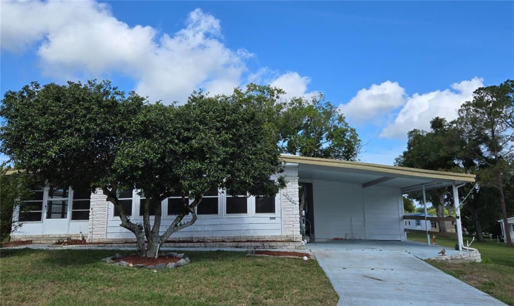 For Sale: $154,500 (2 beds, 2 baths, 1344 Square Feet)