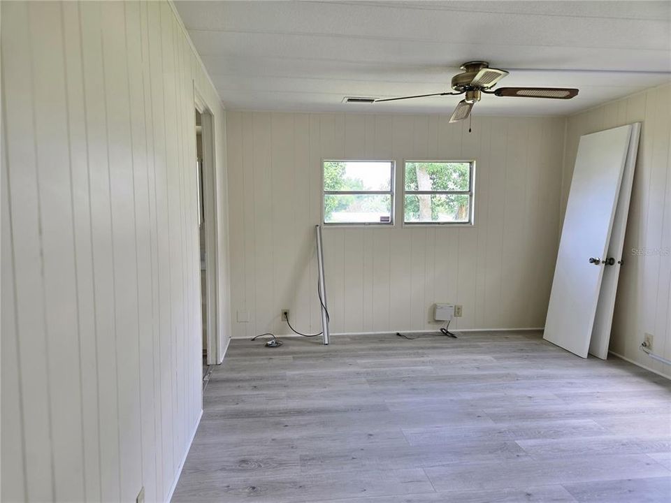 For Sale: $154,500 (2 beds, 2 baths, 1344 Square Feet)