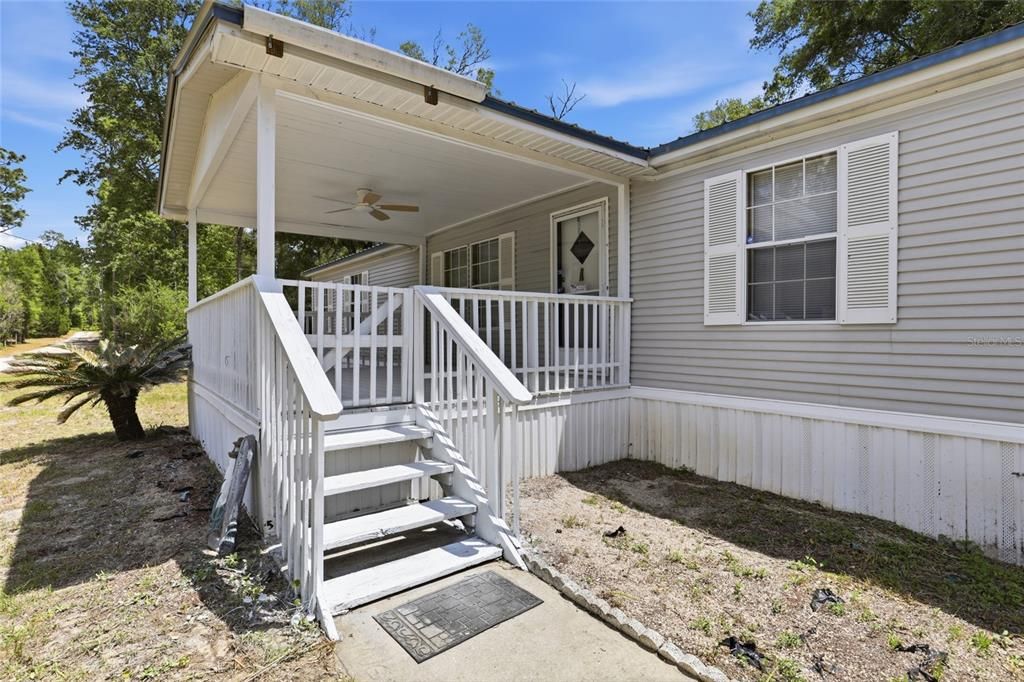 For Sale: $199,000 (3 beds, 2 baths, 1678 Square Feet)