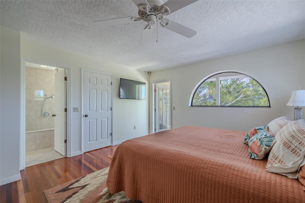 Active With Contract: $874,900 (3 beds, 2 baths, 3384 Square Feet)