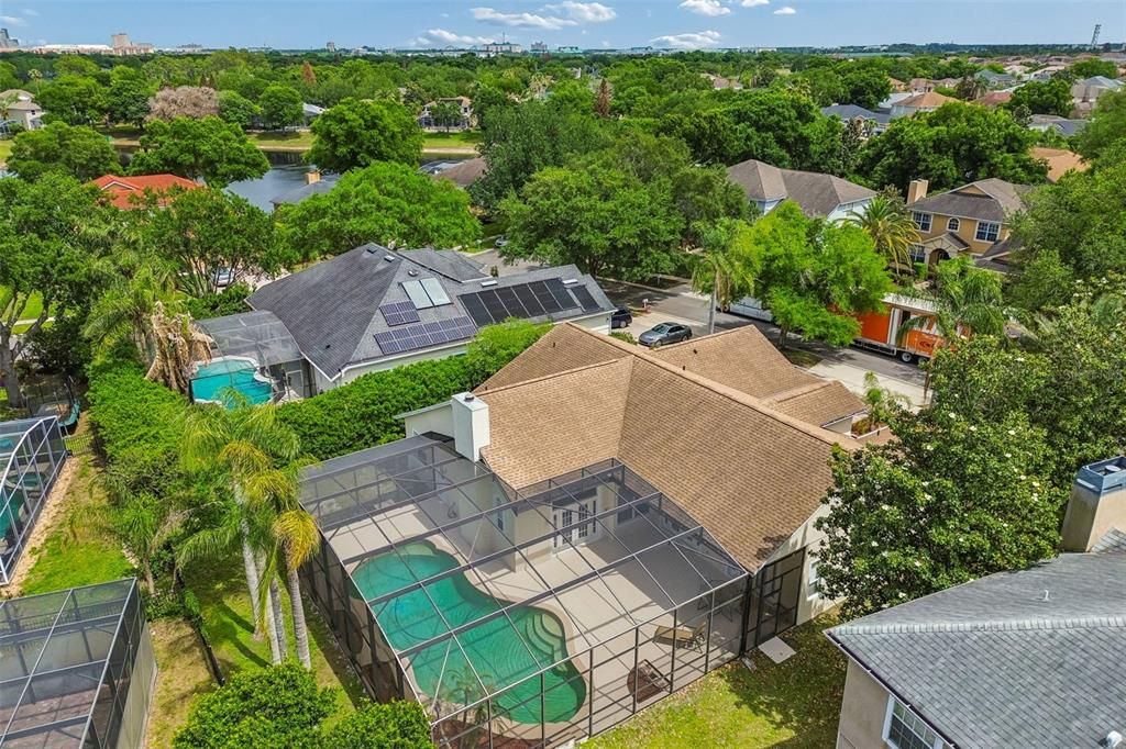 Activo con contrato: $725,000 (4 camas, 3 baños, 2745 Pies cuadrados)