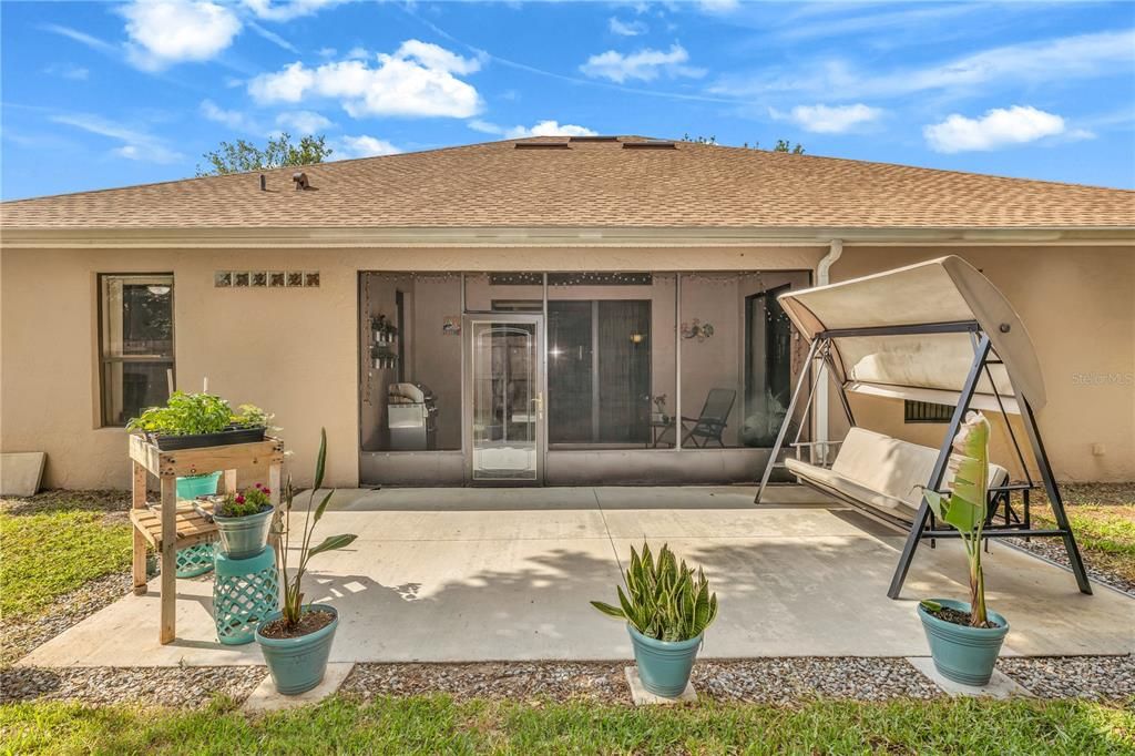 For Sale: $449,900 (4 beds, 3 baths, 2738 Square Feet)