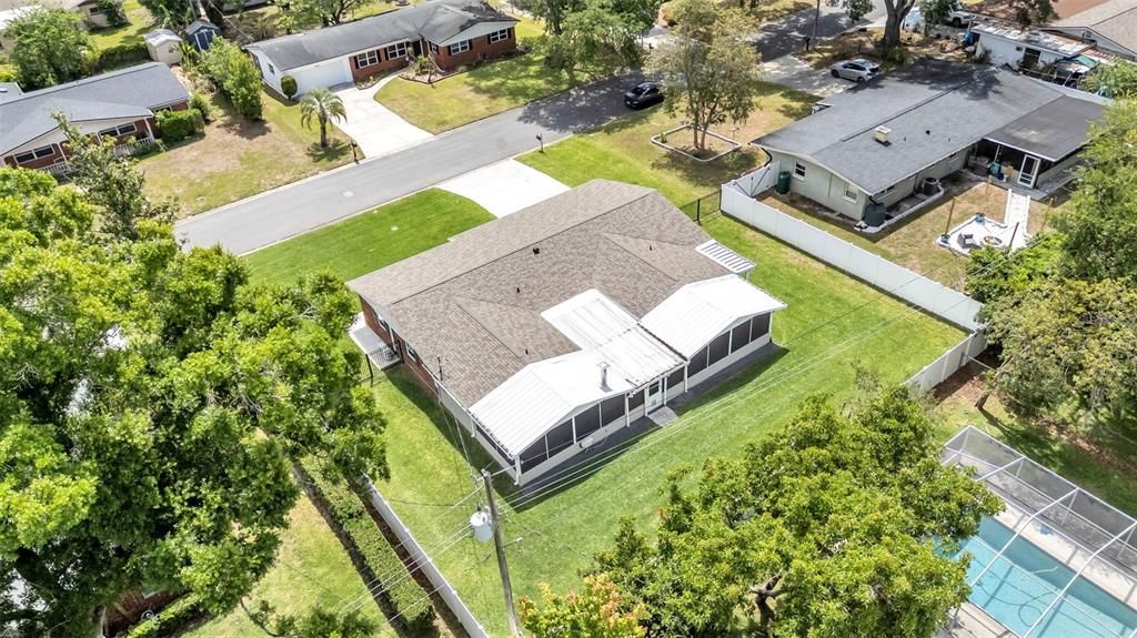 Activo con contrato: $380,000 (3 camas, 2 baños, 1669 Pies cuadrados)