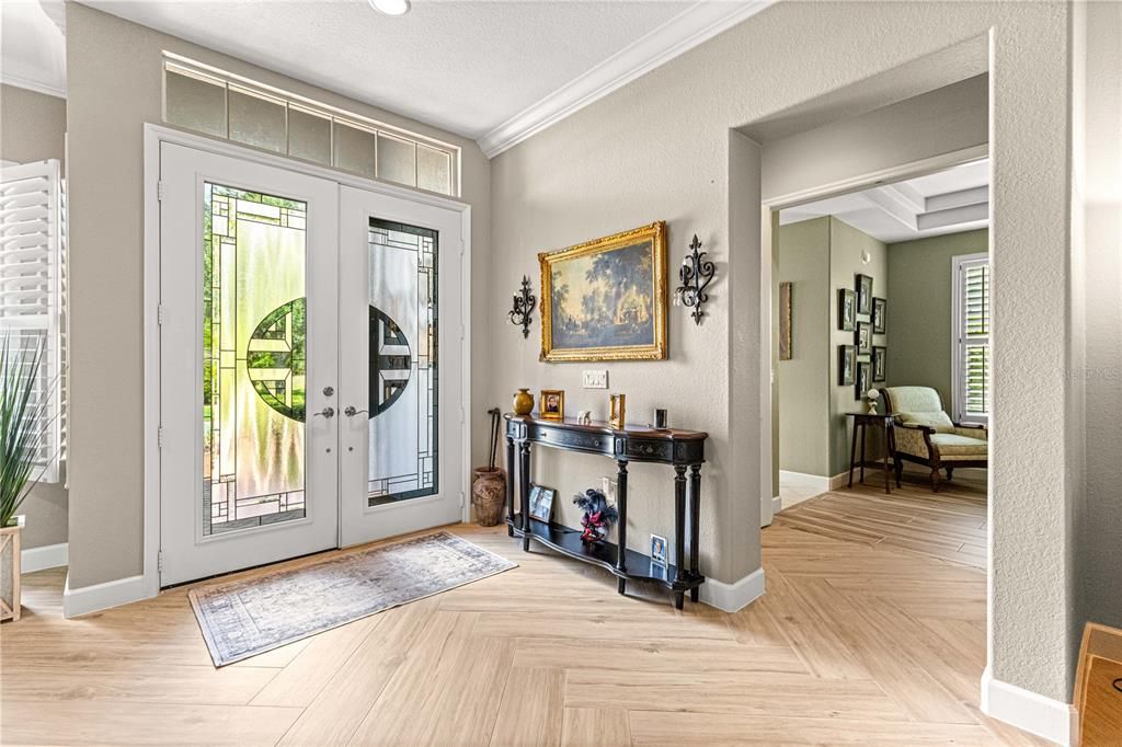 For Sale: $468,000 (2 beds, 2 baths, 2368 Square Feet)