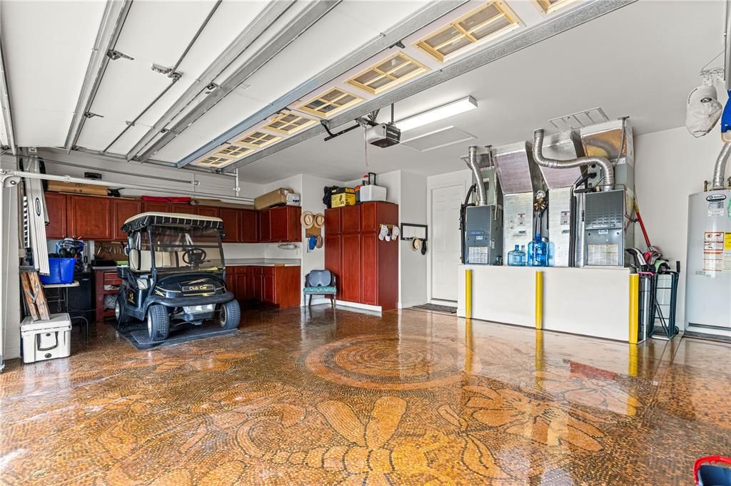 For Sale: $468,000 (2 beds, 2 baths, 2368 Square Feet)
