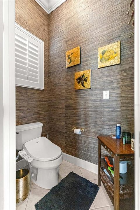 For Sale: $468,000 (2 beds, 2 baths, 2368 Square Feet)