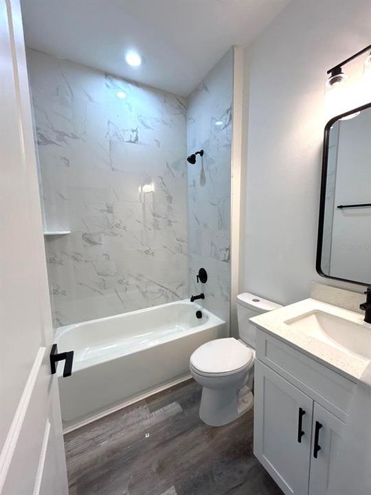 В аренду: $2,200 (4 спален, 2 ванн, 1636 Квадратных фут)
