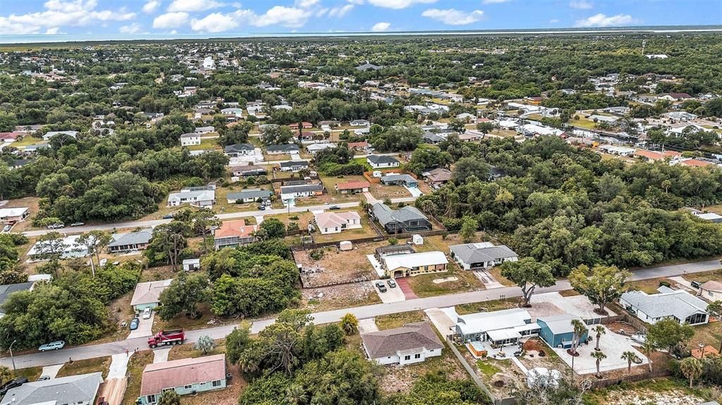 En Venta: $187,000 (2 camas, 2 baños, 1124 Pies cuadrados)