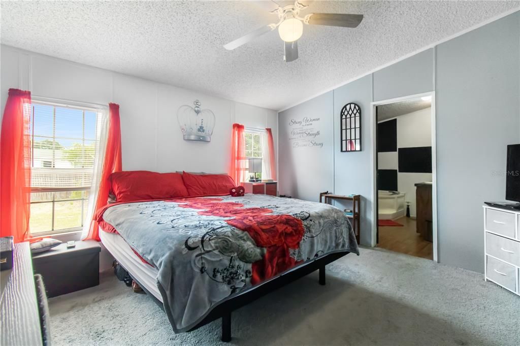 En Venta: $189,900 (3 camas, 2 baños, 1620 Pies cuadrados)