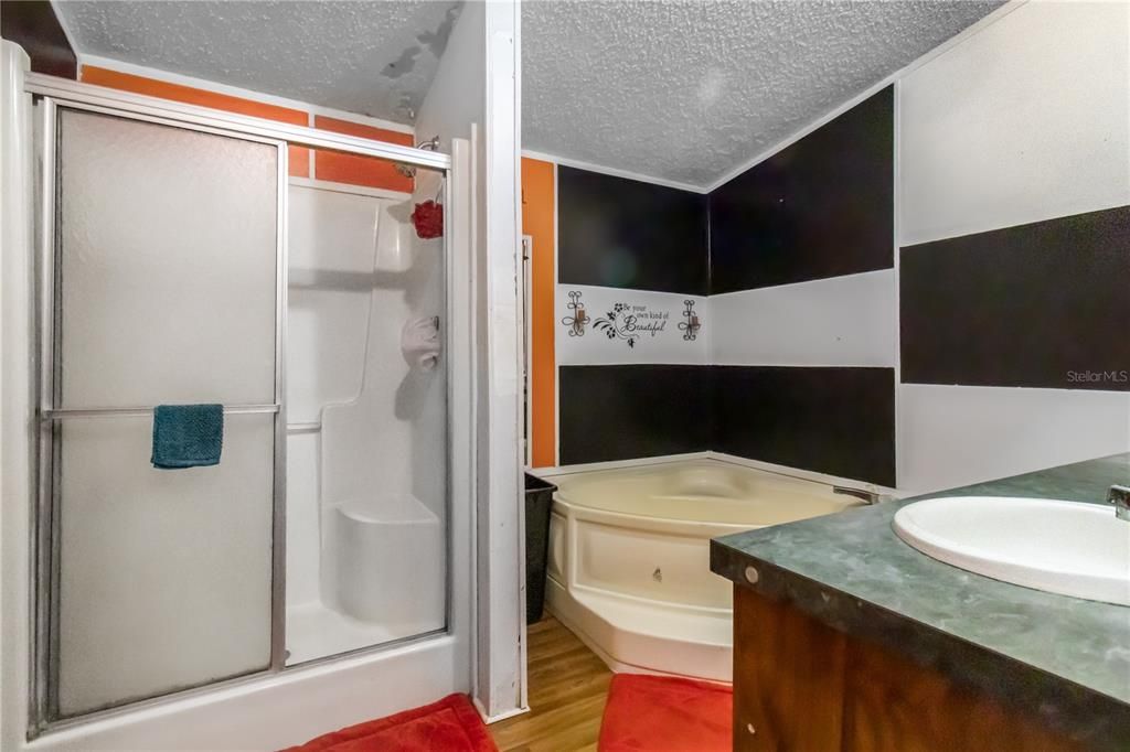 En Venta: $189,900 (3 camas, 2 baños, 1620 Pies cuadrados)
