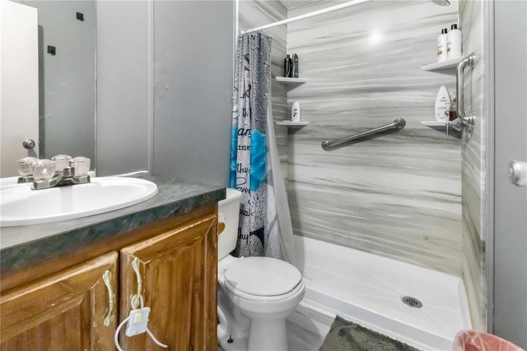 En Venta: $189,900 (3 camas, 2 baños, 1620 Pies cuadrados)