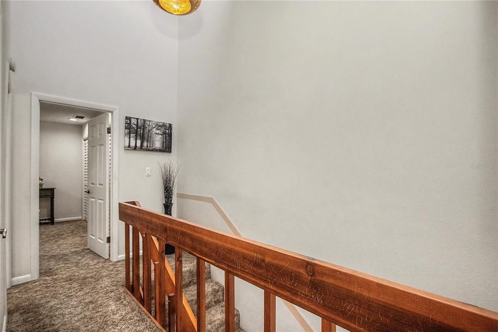 На продажу: $235,000 (2 спален, 1 ванн, 1364 Квадратных фут)