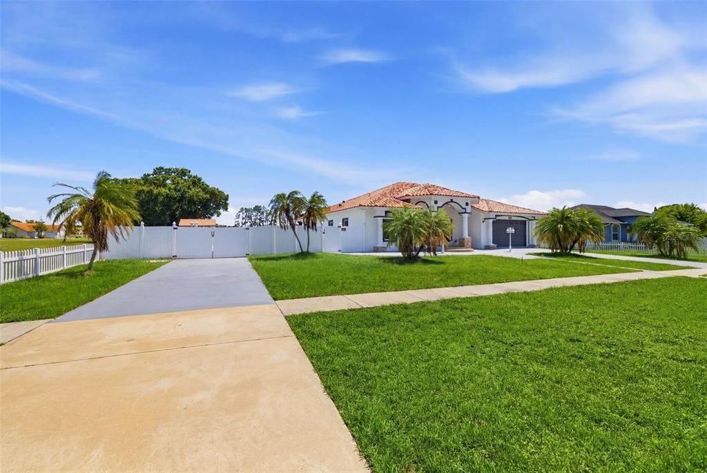 En Venta: $1,190,000 (4 camas, 3 baños, 2846 Pies cuadrados)