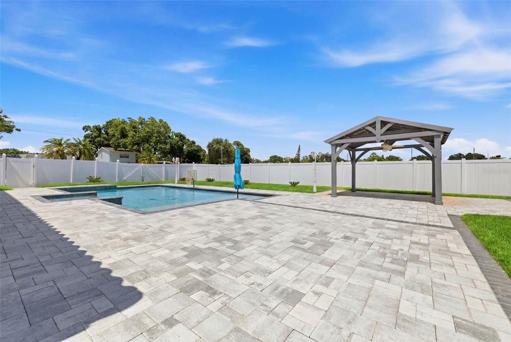 En Venta: $1,190,000 (4 camas, 3 baños, 2846 Pies cuadrados)