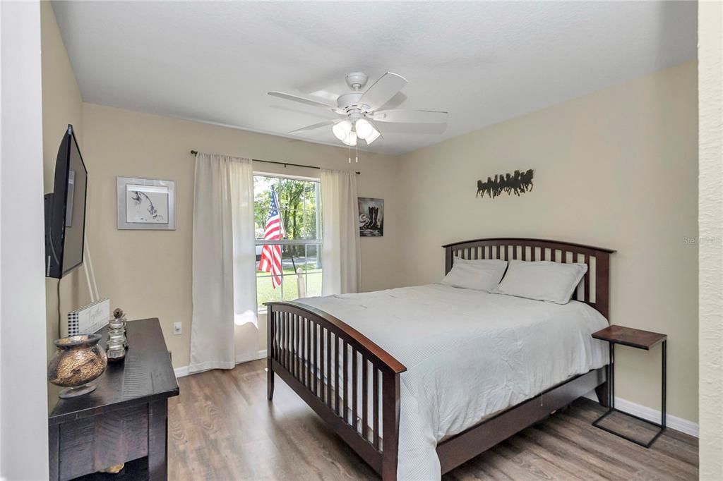 Activo con contrato: $229,000 (3 camas, 2 baños, 1266 Pies cuadrados)