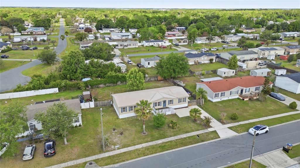 Activo con contrato: $324,900 (4 camas, 2 baños, 1782 Pies cuadrados)