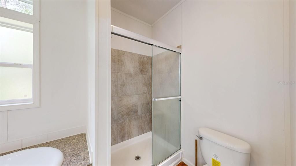 En Venta: $299,900 (3 camas, 2 baños, 1920 Pies cuadrados)