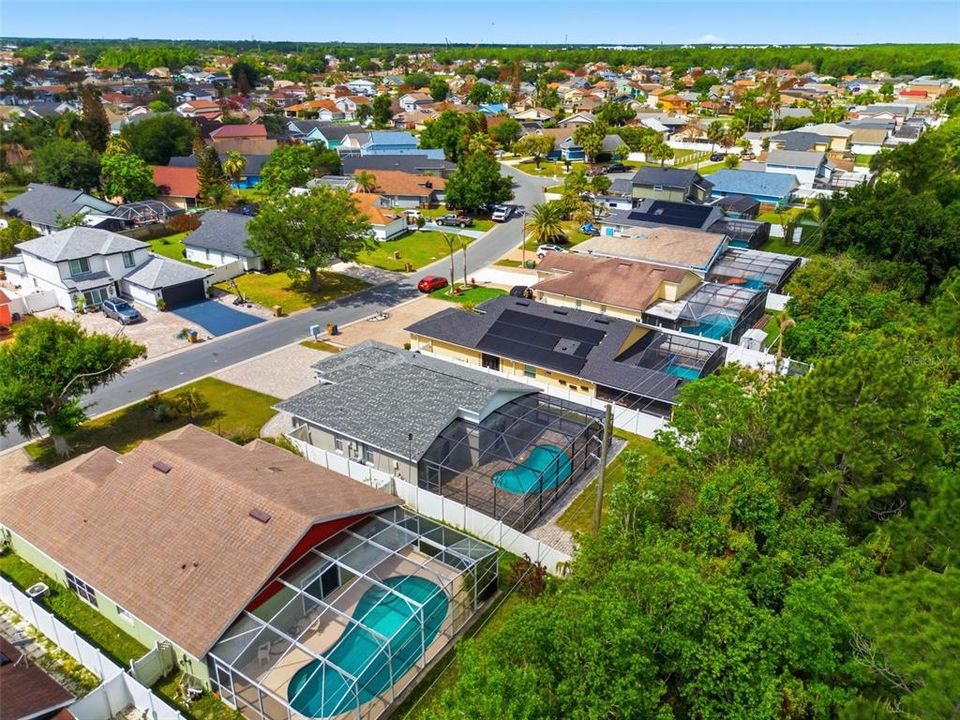 Activo con contrato: $359,990 (3 camas, 2 baños, 1410 Pies cuadrados)
