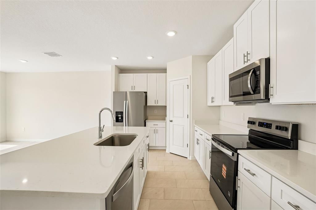 Active With Contract: $359,000 (4 beds, 2 baths, 1840 Square Feet)