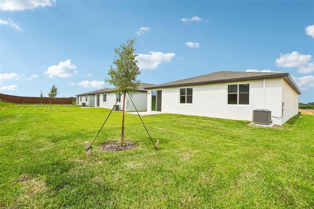 Active With Contract: $359,000 (4 beds, 2 baths, 1840 Square Feet)