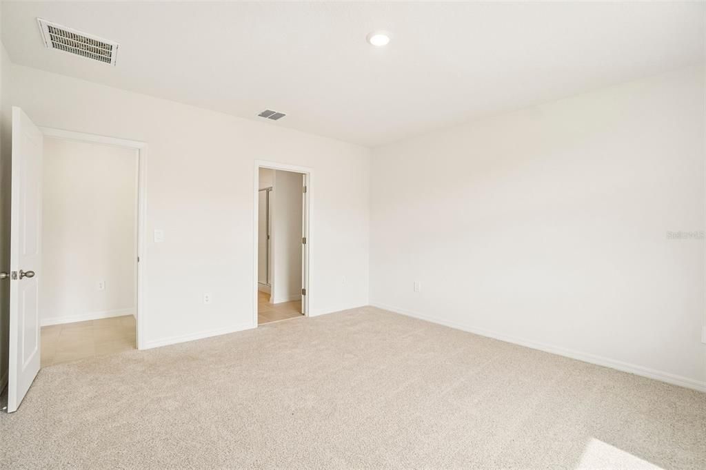 Active With Contract: $359,000 (4 beds, 2 baths, 1840 Square Feet)