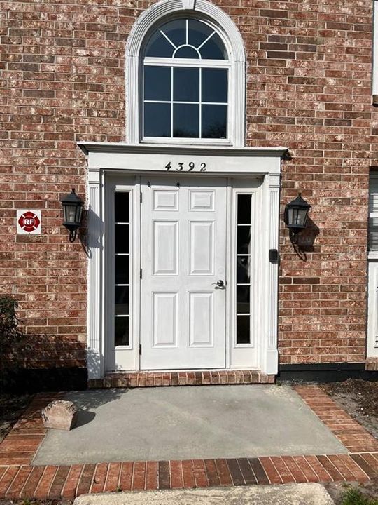 Recently Rented: $2,049 (2 beds, 2 baths, 1250 Square Feet)