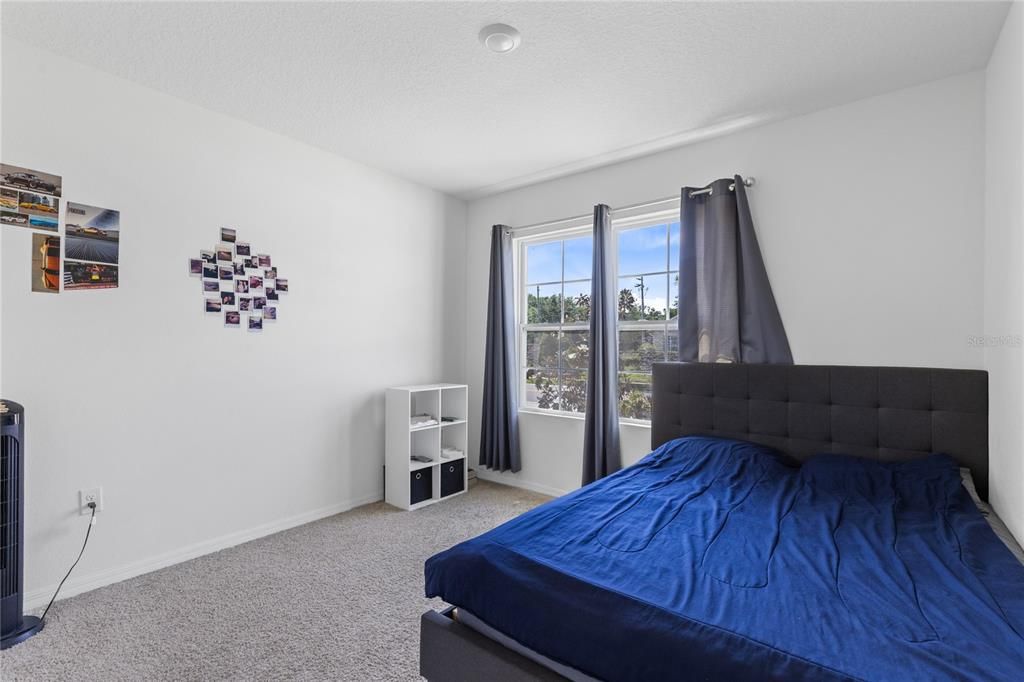 Active With Contract: $375,000 (3 beds, 2 baths, 1672 Square Feet)