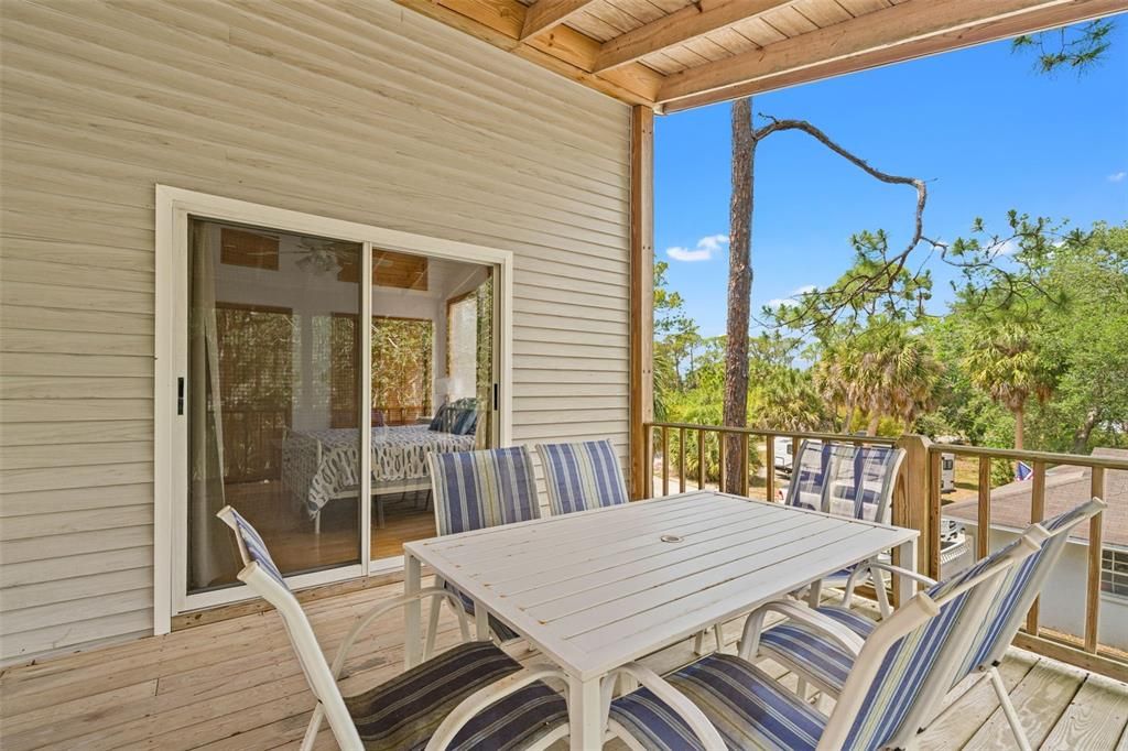 For Sale: $449,900 (2 beds, 1 baths, 1536 Square Feet)