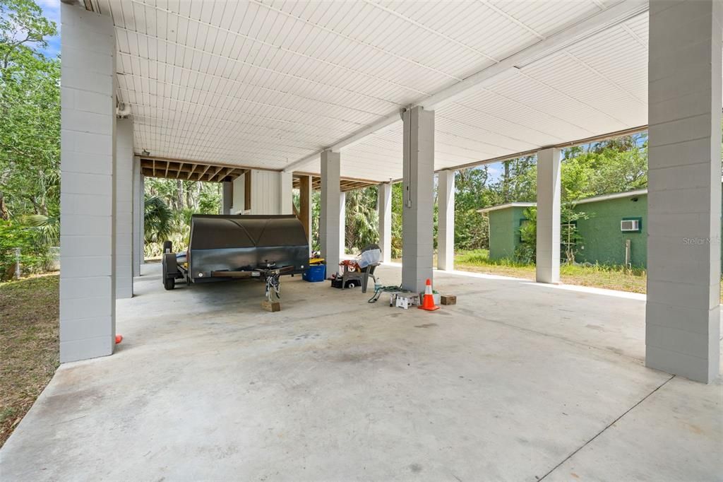 For Sale: $449,900 (2 beds, 1 baths, 1536 Square Feet)