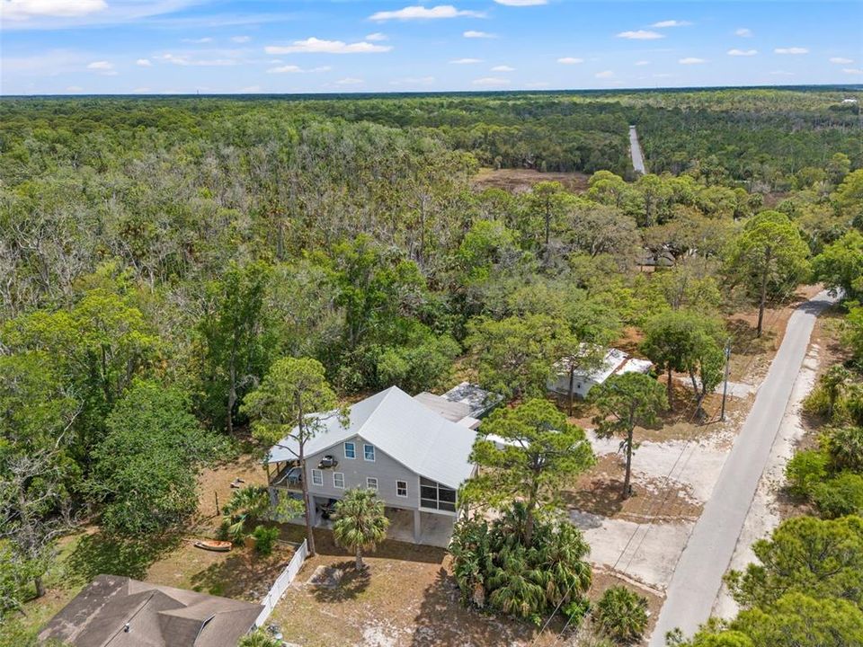 For Sale: $449,900 (2 beds, 1 baths, 1536 Square Feet)