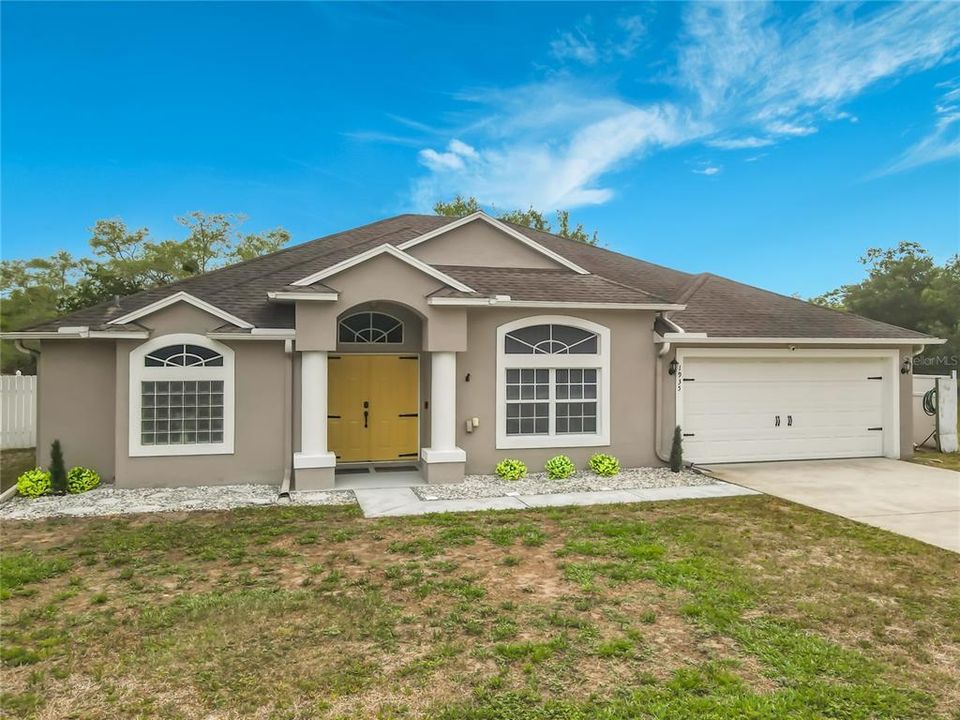Active With Contract: $365,000 (3 beds, 2 baths, 1893 Square Feet)