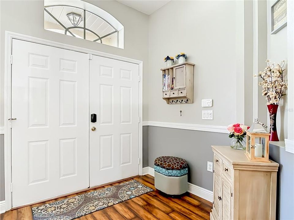 Active With Contract: $365,000 (3 beds, 2 baths, 1893 Square Feet)
