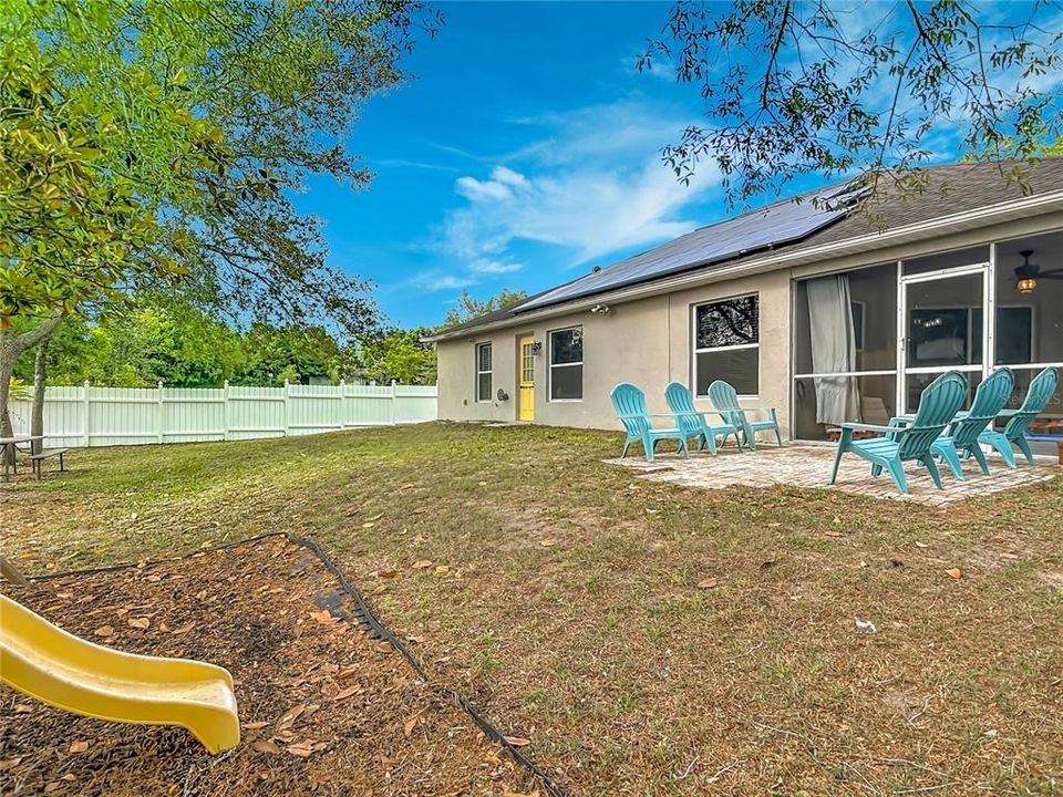 Active With Contract: $365,000 (3 beds, 2 baths, 1893 Square Feet)