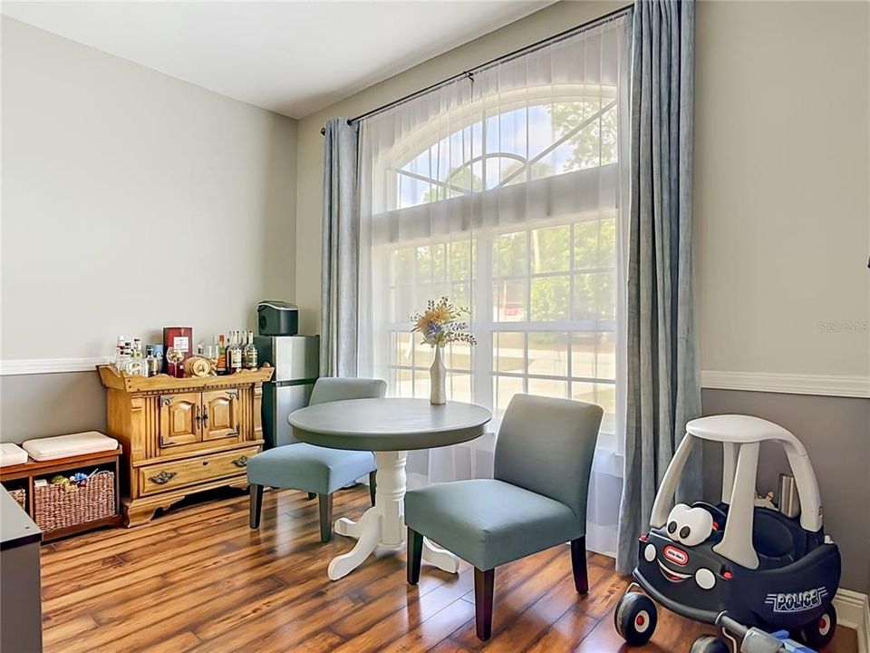 Active With Contract: $365,000 (3 beds, 2 baths, 1893 Square Feet)