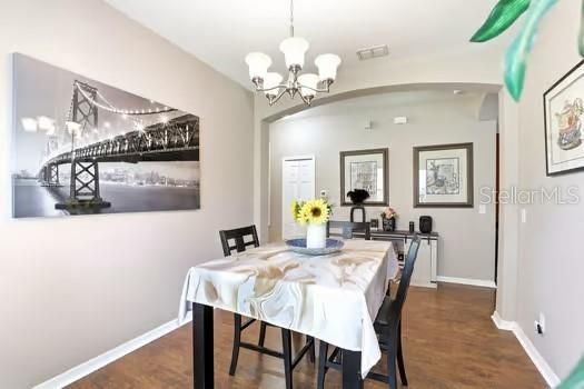 For Sale: $399,900 (4 beds, 2 baths, 1839 Square Feet)